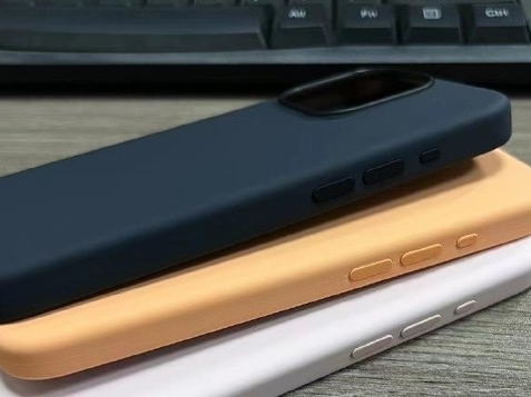 盐城苹果14维修站分享iPhone14手机壳能直接给iPhone15用吗?