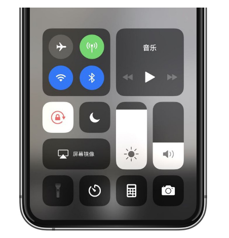 盐城苹果14维修店分享iPhone 14手电筒按键灰了怎么办 